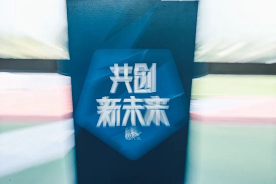 成人久久精品一区二区三区